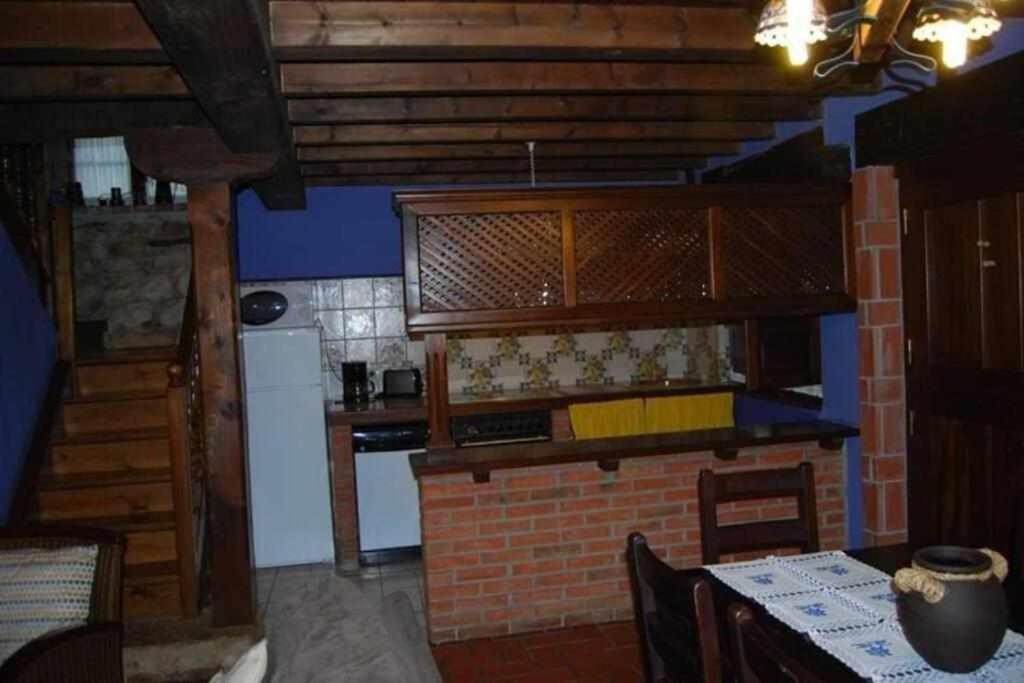 La Regenta Picos De Europa Villa Poo  Exterior photo