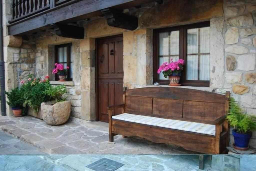 La Regenta Picos De Europa Villa Poo  Exterior photo